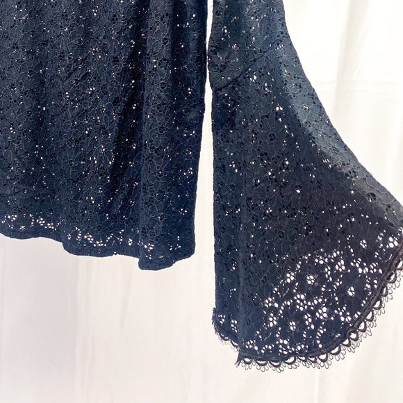 Women's Lace Boho Over Sized Bell Sleeve Shirt Eyelet Pattern Red Haute Brand S - Picture 6 of 14